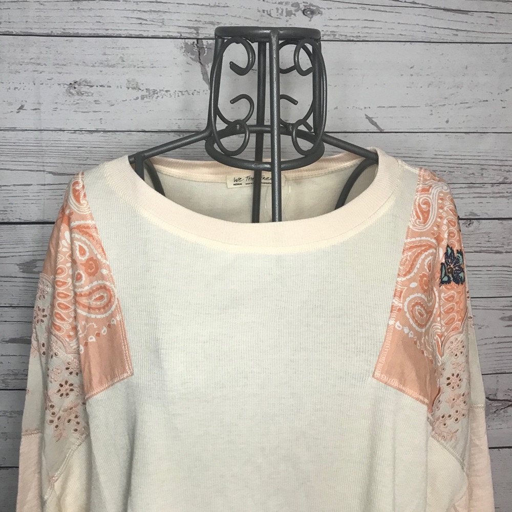 1) NWT We the Free Paisley & Floral Embroidered Top Size Medium - Picture 5 of 12
